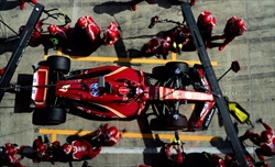 Ferrari, a Silverstone in cerca di risposte: vetture diverse per Leclerc e Sainz - Ferrari, a Silverstone in cerca di risposte: vetture diverse per Leclerc e Sainz