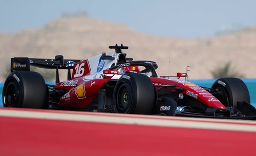 Ferrari al top nei test, Vasseur: «Volevamo delle basi forti, obiettivo centrato» - Ferrari al top nei test, Vasseur: «Volevamo delle basi forti, obiettivo centrato»