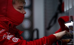 Ferrari, al via i test a Fiorano con Shwartzman sulla SF-21 (da domani Leclerc e Sainz): le immagini - Ferrari, al via i test a Fiorano: tutte le immagini