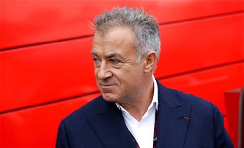 Ferrari, Alesi durissimo con Lewis Hamilton: «Con Leclerc mi ha deluso»
