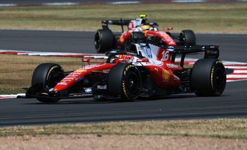 Ferrari all'attacco, ADUO e aggiornamenti: tutte le novità attese a Monza - Ferrari all'attacco, ADUO e aggiornamenti: tutte le novità attese a Monza