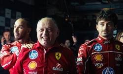 Ferrari, Alonso sceglie Leclerc: «Ha più esperienza. Hamilton deve ritrovare fiducia» - Ferrari, Alonso sceglie Leclerc: «Ha più esperienza. Hamilton deve ritrovare fiducia»