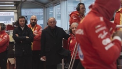 Ferrari, Angela Cullen è tornata: le immagini al fianco di Hamilton durante il test di Fiorano - Ferrari, Angela Cullen è tornata: le immagini al fianco di Hamilton durante il test di Fiorano
