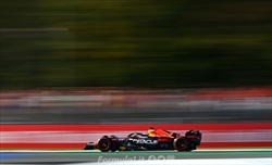 Ferrari, che beffa. Verstappen campione a Suzuka e... festeggia a Monza