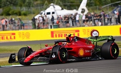Silverstone mangia le gomme. L'esperto di casa Ferrari: «A renderla così gravosa sono due fattori» - Ferrari, Froio sul degrado gomme a Silverstone: «A renderla così gravosa sono due fattori»