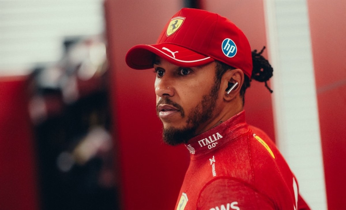 Ferrari, Hamilton emoziona in radio: «Vi sono grato. Combatterò sempre per voi»