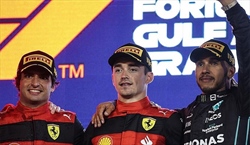 Ferrari-Hamilton: il sottile confine tra colpo di genio e miopia - Ferrari-Hamilton: I significati del colpo del millennio