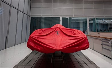 Ferrari: inizia l'assemblaggio della 676. Prima della presentazione fire-up e test al banco