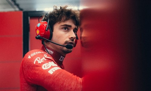Ferrari, la frase sfuggita a Leclerc in radio che infiamma i tifosi: «Sembra molto buono...»