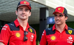 Ferrari: Leclerc blindato, Sainz deve attendere - Ferrari: Leclerc blindato, Sainz deve attendere