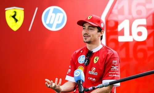 Ferrari, Leclerc duro: «Siamo tre decimi dietro. Imparare va bene, ma io voglio vincere»