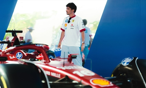 Ferrari, Leclerc e i setup estremi: «Ho cambiato molto il mio stile di guida»