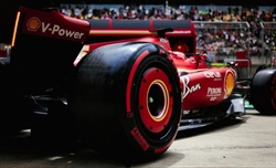 Ferrari, Leclerc: «Obiettivo podio». E sulla tensione con Sainz... - Ferrari, Leclerc: «Obiettivo podio». E sulla tensione con Sainz...