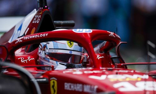 Ferrari, Leclerc sconsolato si sfoga in radio: «Non siamo da nessuna parte...»