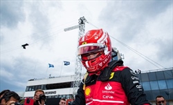 Ferrari, Leclerc: «Siamo una squadra, vinciamo e perdiamo assieme». Il vento sta cambiando...