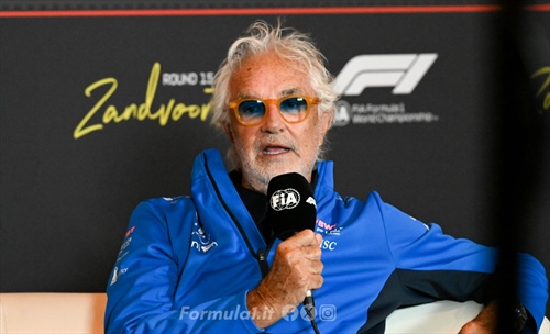 Ferrari Luce, Briatore ironizza: «I cinesi non la copieranno» - Ferrari Luce, Briatore ironizza: «I cinesi non la copieranno»