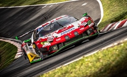 Ferrari nella storia. Arriva la prima vittoria alle 24 ore del Nurburgring - Ferrari nella storia. Messa a segno la prima vittoria alle 24 ore del Nurburgring