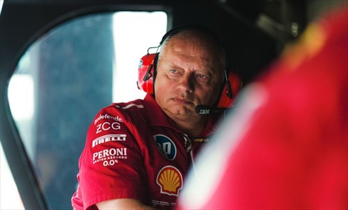 Ferrari, nuovi sviluppi in arrivo? Vasseur spazza via i dubbi 