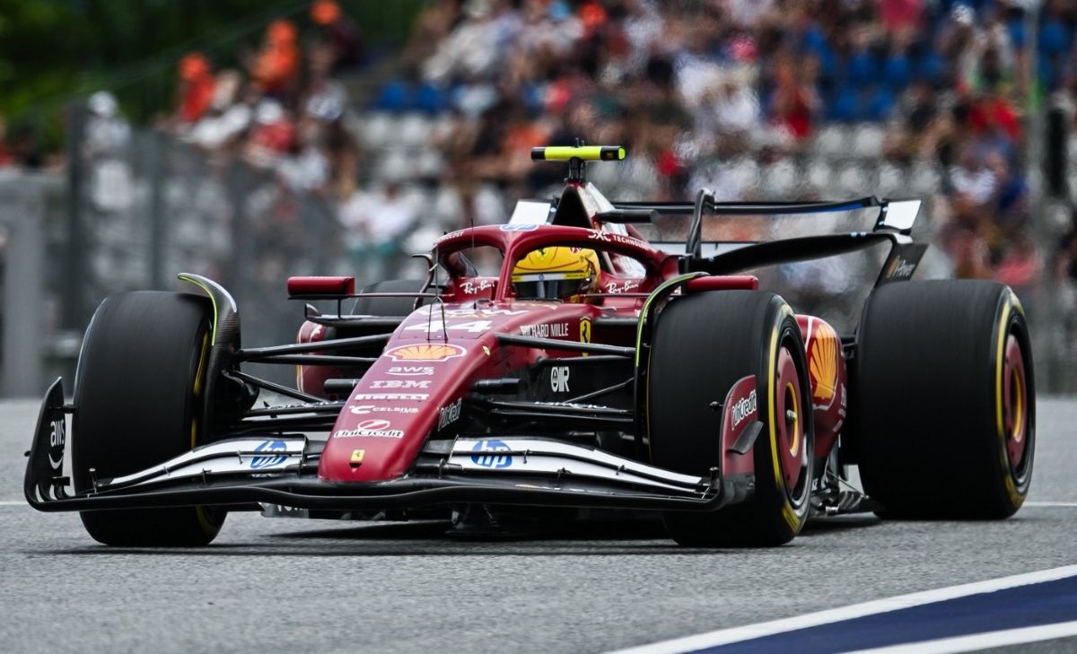 Ferrari, problemi per Hamilton in Austria: se il buongiorno si vede dal mattino... Ferrari, problemi per Hamilton in Austria: se il buongiorno si vede dal mattino...