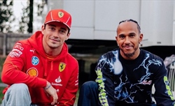 Ferrari pronta per il Mondiale? Vasseur: «Hamilton aiuterà Leclerc e la squadra» - Ferrari pronta per il Mondiale? Vasseur: «Hamilton aiuterà Leclerc e la squadra»