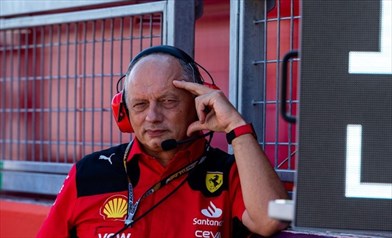 Ferrari, quanti problemi per Sainz. Vasseur: «Abbiamo dovuto cambiare anche la batteria»