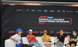 Ferrari, Sainz: «Annuncerò a breve il mio futuro»