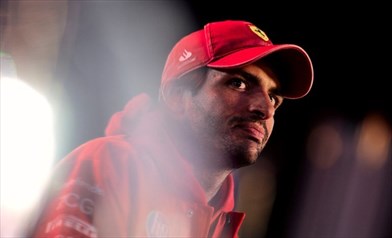 Ferrari, Sainz certo: «Dobbiamo vincere, ho fiducia. Qualifica? Pensavo di essere in pole»