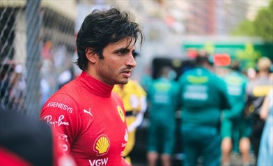 Ferrari, Sainz: «Danno enorme , impossibile risolvere. Cause? Aspettiamo le analisi»
