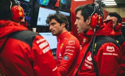 Ferrari, Sainz e le voci di mercato: arriva la smentita sul pre-contratto con l'Audi - Ferrari, Sainz e le voci mercato: arriva la smentita sul pre-contratto con l'Audi