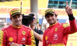 Ferrari, Sainz elogia Leclerc: «Bravo sul giro secco e nelle partenze» - Ferrari, Sainz elogia Leclerc: «Bravo sul giro secco e nelle partenze»