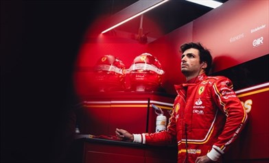 Ferrari, Sainz realista: «Qualifica difficile. Passo gara? Eravamo più leggeri della Red Bull»
