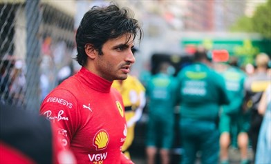 Ferrari, Sainz: «Top 6 obiettivo massimo. Le nostre ali ad alto carico non funzionano»