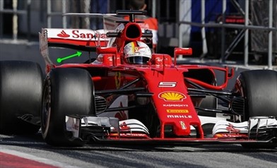 FERRARI SF70H: montata l'ala posteriore a cucchiaio - FERRARI SF70H: montata l'ala posteriore a cucchiaio