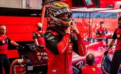 Ferrari, Robert Shwartzman in pista a Zandvoort: il suo entusiasmo - Ferrari, Shwartzman: «Entusiasta di salire sulla SF-23»