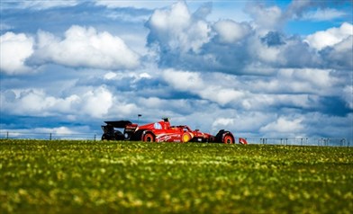 «Ferrari: siamo su scherzi a parte? Leclerc ha sbagliato, c'è confusione». L'idea di Turrini 