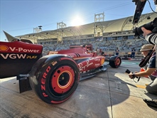 Ferrari: sulla SF-24 c'è una soluzione asimmetrica per lo smaltimento termico  - Ferrari: sulla SF-24 c'è una soluzione asimmetrica per lo smaltimento termico 