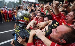 Ferrari, Turrini entusiasta: «Leclerc sensazionale, Sainz uomo squadra». E su Vasseur... - Ferrari, Turrini entusiasta: «Leclerc sensazionale, Sainz un uomo squadra». E su Vasseur...