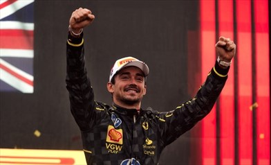 Ferrari, tuta nera per tutta la stagione? Leclerc: «I tifosi non sarebbero contenti»