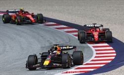 Ferrari: una statistica impressionante espone alla perfezione i problemi della Rossa