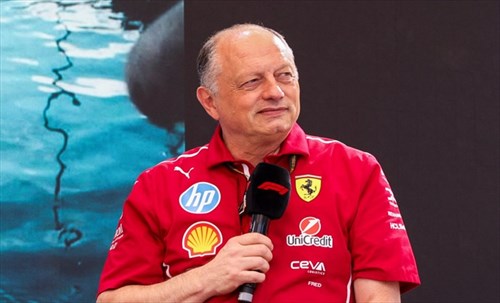 Ferrari, Vasseur: «Bene i piloti, ma partivamo troppo lontano. Gara? Tutto è aperto»