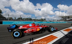 Ferrari, Vasseur frena sugli aggiornamenti. Ma in ottica Mondiale...