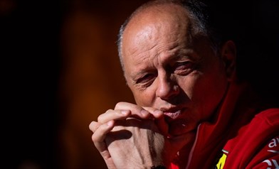 Ferrari, Vasseur: «Gli sviluppi danno problemi, dobbiamo svoltare». Su Newey e Cardile...