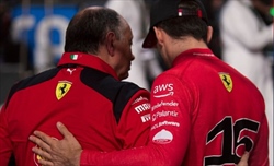 Ferrari, Vasseur: «Passo migliore delle aspettative, ma basta errori» - Ferrari, Vasseur: «Passo migliore delle aspettative, ma basta errori»