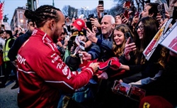 Ferrari, Vasseur ricorda la doppietta australiana e suona la carica: «Rendiamo orgogliosi i fan»
