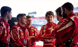 Ferrari, Vasseur: «Siamo protagonisti, ci sarà tempo per guardare la classifica» - Ferrari, Vasseur: «Siamo protagonisti, ci sarà tempo per guardare la classifica»
