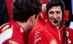 Ferrari, Vasseur spiega il motivo dietro il cambio di ingegnere per Leclerc