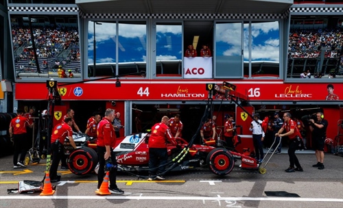 Ferrari, Vasseur vede segnali di ripresa: «Veniamo da due gare positive e in Spagna...» - Ferrari, Vasseur vede segnali di ripresa: «Veniamo da due gare positive e in Spagna»