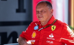 Ferrari, Vasseur: «Vincere a Monaco non ci ha reso campioni. La mentalità è quella giusta» - Ferrari, Vasseur: «Vincere a Monaco non ci ha reso campioni. La mentalità è quella giusta»