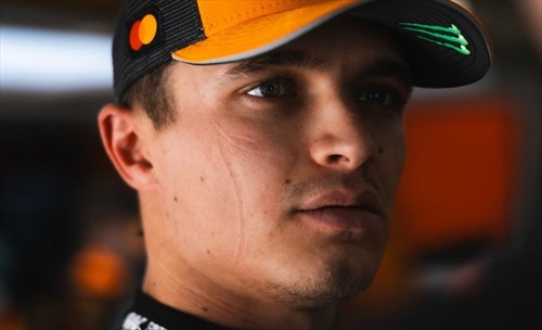 Norris in difficoltà: errori e sfide con una McLaren «difficile da guidare» - fff
