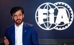 FIA, Ben Sulayem infuriato: 